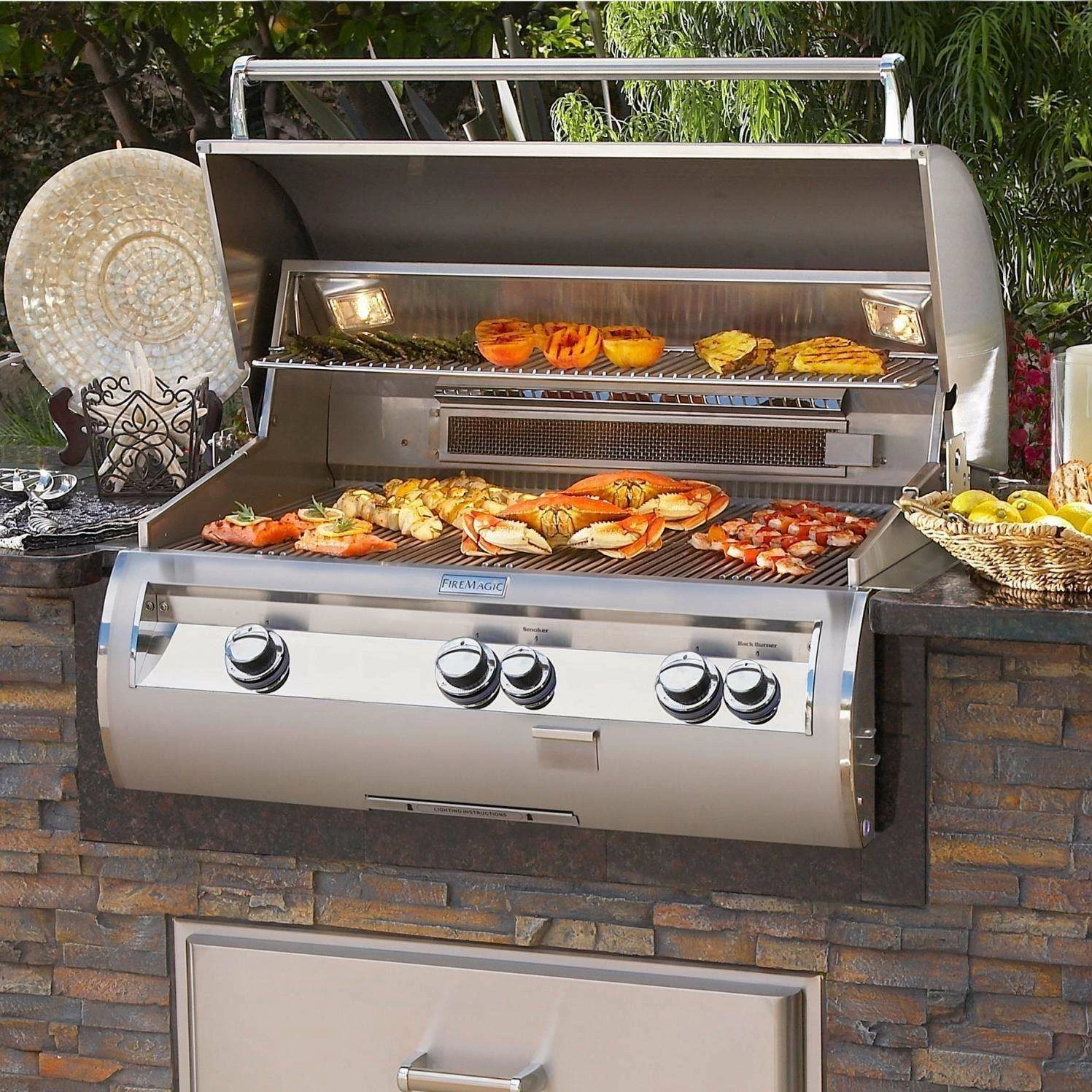 Fire Magic Echelon Diamond E660i 30-Inch Built-In Natural Gas Grill With One Infrared Burner And Analog Thermometer – E660i-8LAN 4 Fire Magic Echelon Diamond E660i 30-Inch Built-In Natural Gas Grill With One Infrared Burner And Analog Thermometer – E660i-8LAN - Image 2