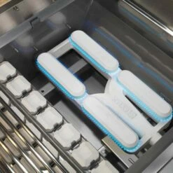 Lynx Professional 36″ Built-In Grill – L36 -outdoor kitchen shop L42R 3 4 1